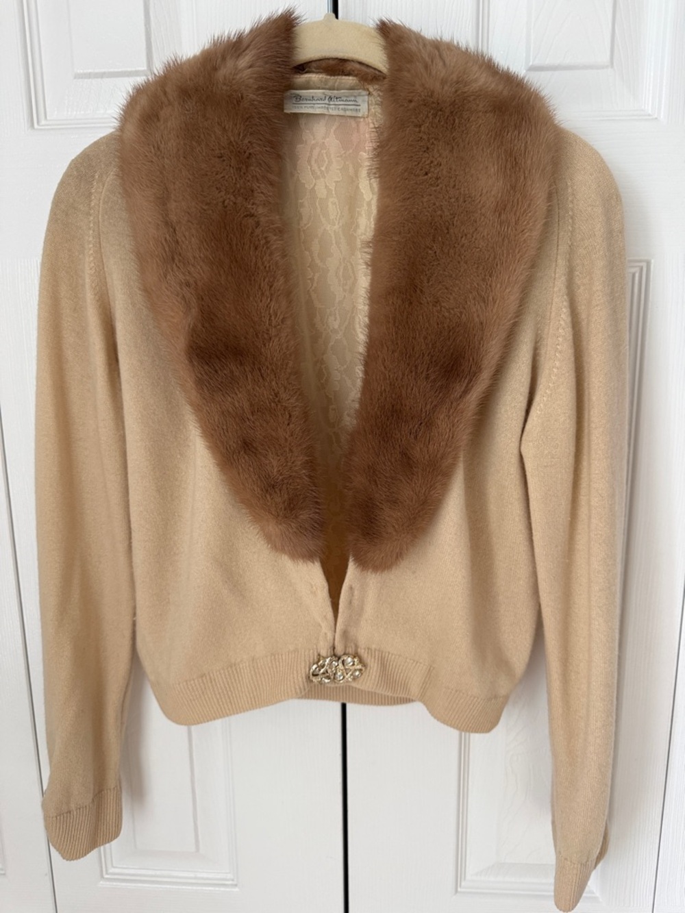 Vintage Bernhard Altmann 100% Pure Cashmere Cardigan with Fur Collar